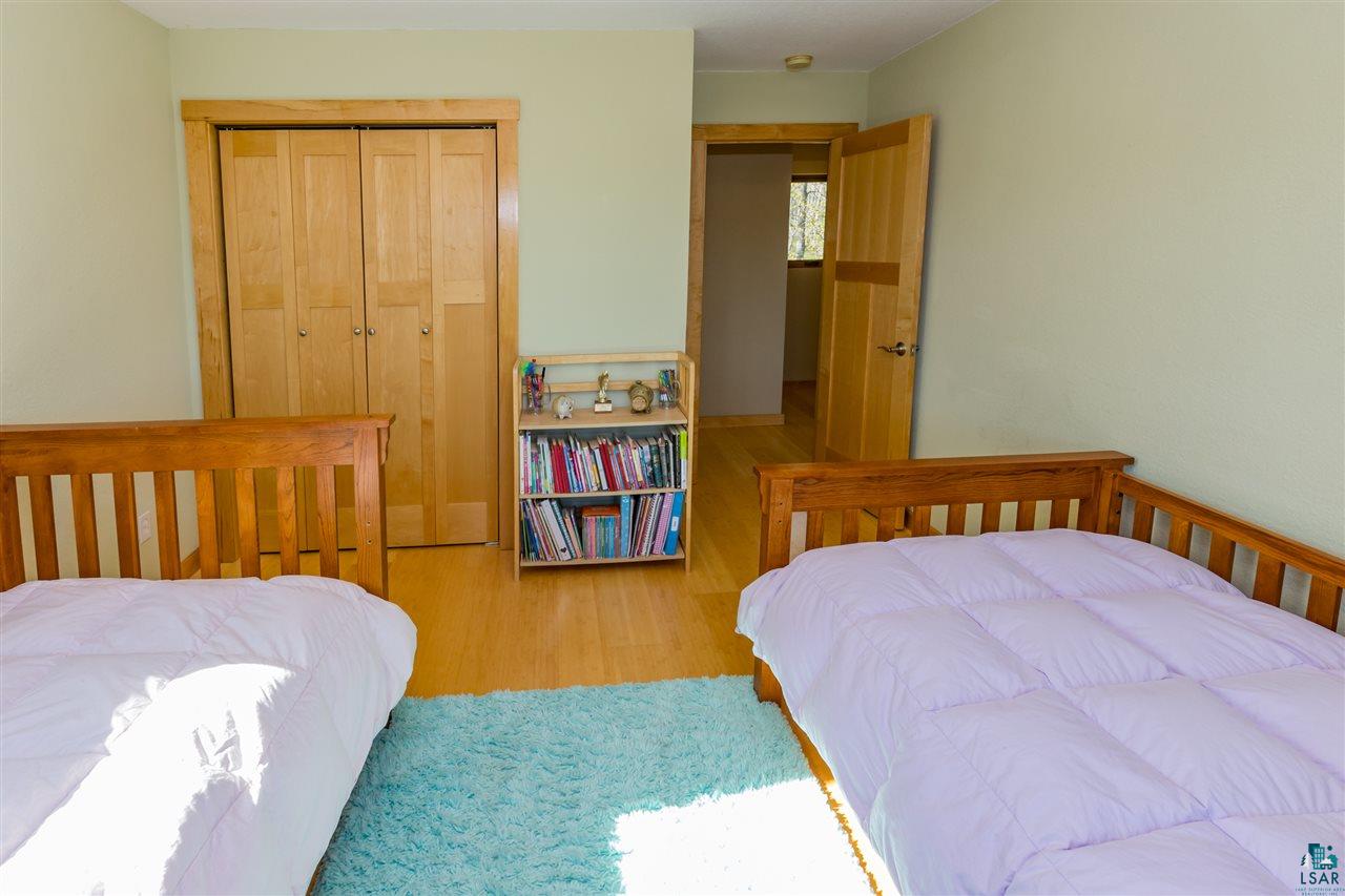 4059 Nelson Road Duluth, MN 55803 - Photo 14 of 24