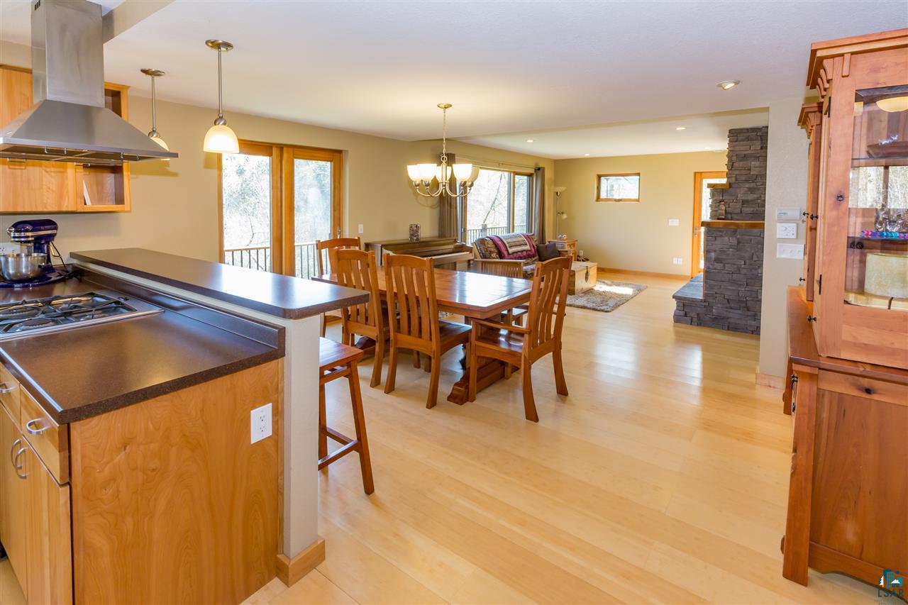 4059 Nelson Road Duluth, MN 55803 - Photo 4 of 24