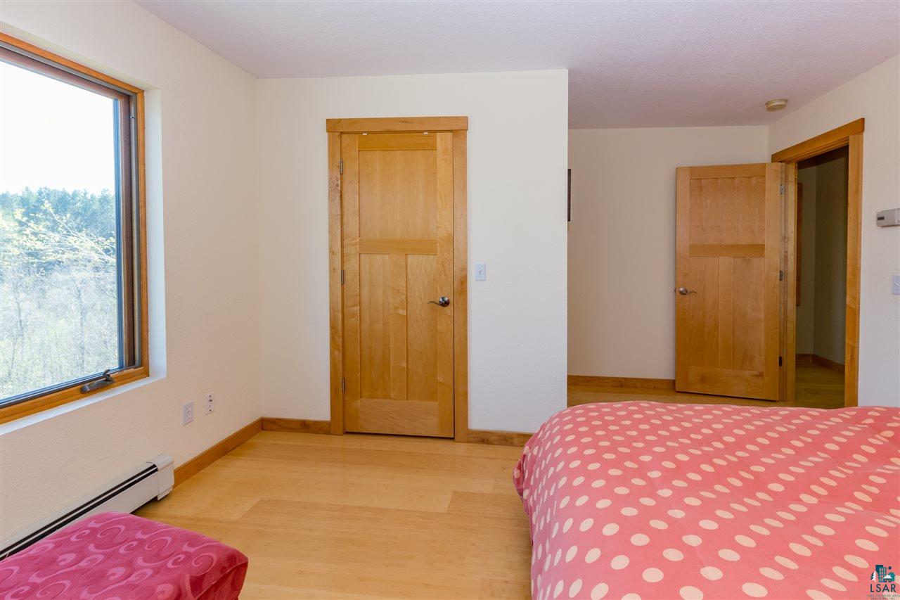 4059 Nelson Road Duluth, MN 55803 - Photo 10 of 24