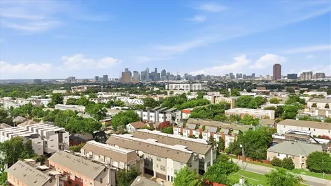 $525,000 | 5905 Ross Avenue, Unit 1, Dallas, TX 75206