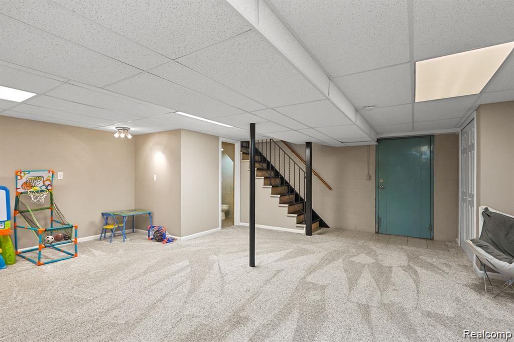 5335 Perry Road Grand Blanc, MI 48439 - Photo 19 of 32