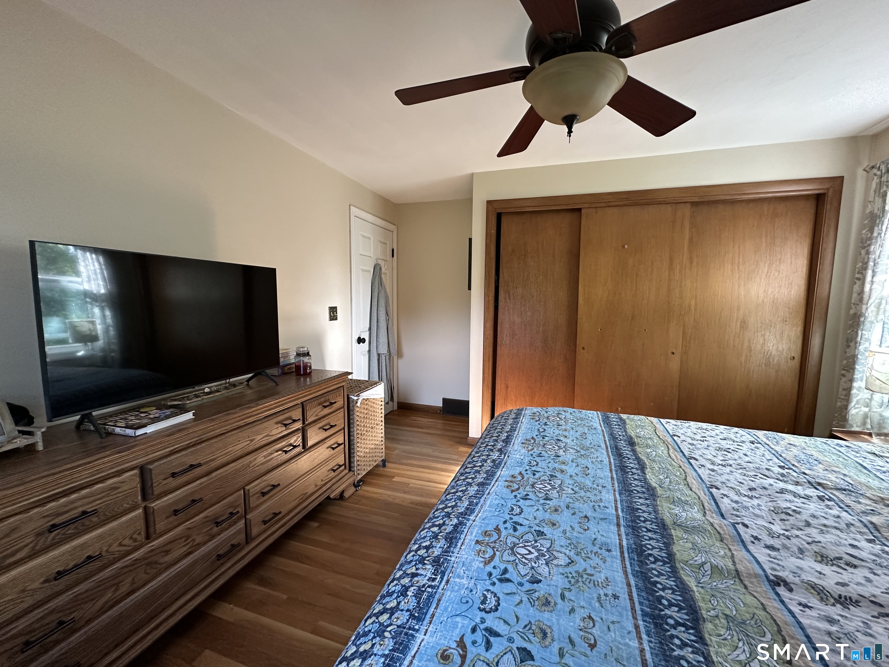 433 Reed Avenue Windsor Locks, CT 06096 - Photo 15 of 19
