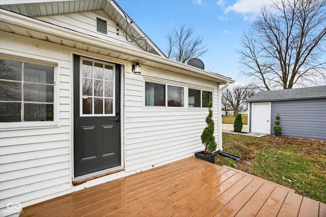 $139,000 | 624 East Ohio Street, Jasonville, IN 47438