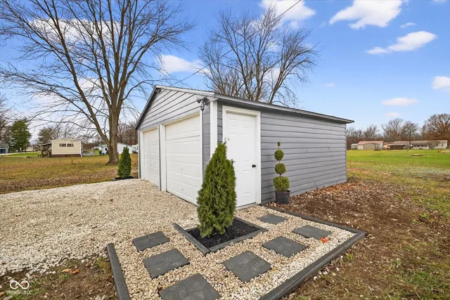 $139,000 | 624 East Ohio Street, Jasonville, IN 47438