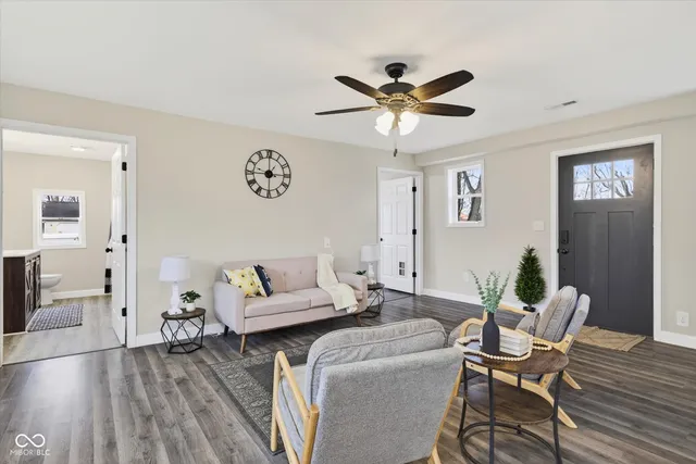 $139,000 | 624 East Ohio Street, Jasonville, IN 47438