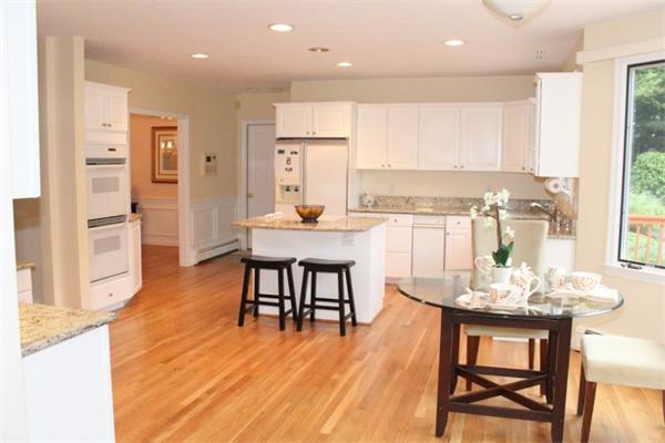 48 Wagon Road Walpole, MA 02081 - Photo 3 of 8 Gallery Image 3