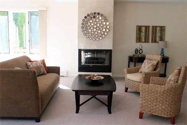 48 Wagon Road Walpole, MA 02081 - Photo 5 of 8 Gallery Image 5