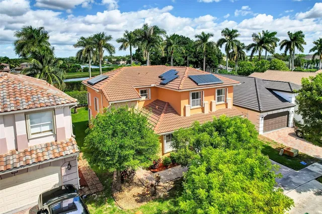 $750,000 | 13117 Southwest 49th Court, Miramar, FL 33027