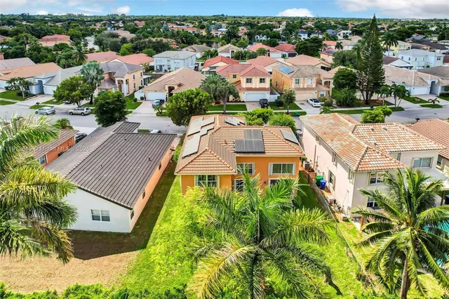 $750,000 | 13117 Southwest 49th Court, Miramar, FL 33027