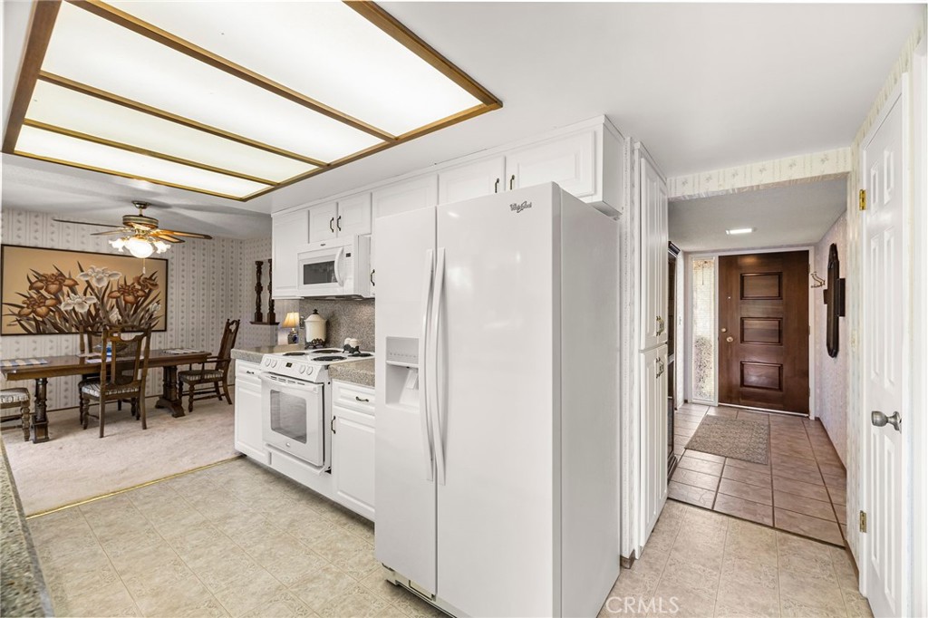 5770 Ingalls Road Paradise, CA 95969 - Photo 21 of 63 a kitchen with stainless steel appliances a refrigerator sink and stove