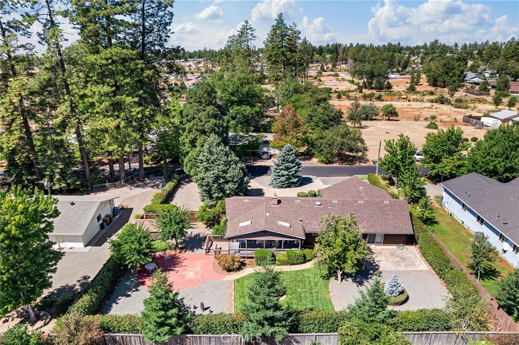 5770 Ingalls Road Paradise, CA 95969 - Photo 58 of 63 an aerial view of a houses with a yard