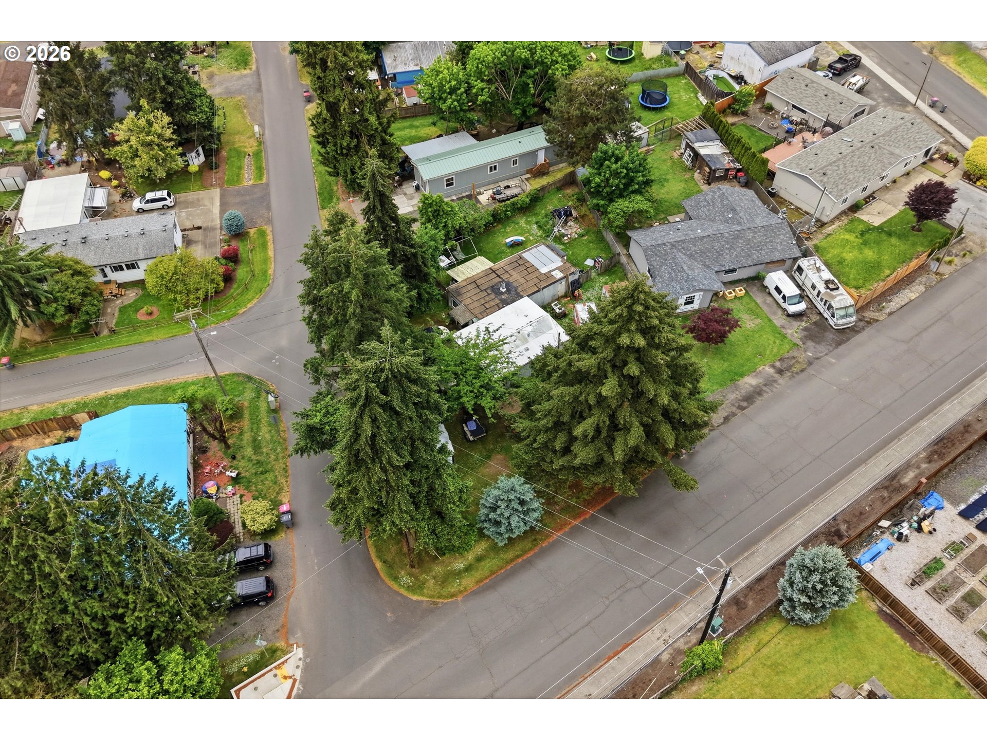 755 7th St Extension Lafayette, OR 97127 - Photo 5 of 8