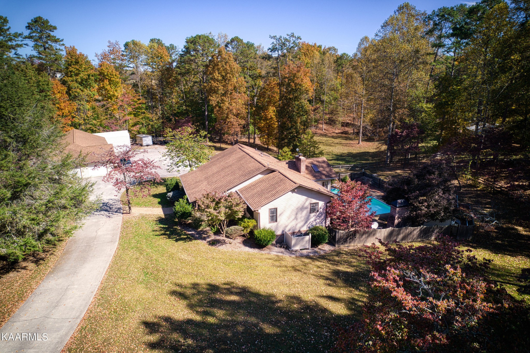 210 Bridges Road Heiskell, TN 37754 - Photo 5 of 59 Gallery Image 5