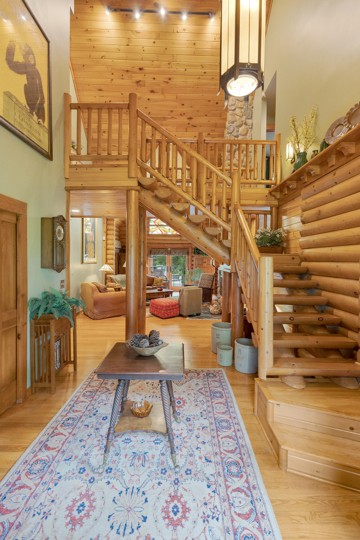 10415 Ridge Lane Huntley, IL 60142 - Photo 8 of 56 Gallery Image 8