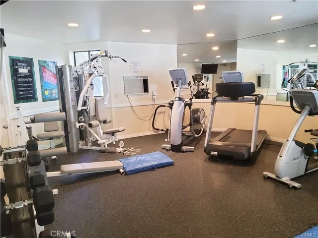 $895,000 | 5305 White Oak Avenue, Unit F, Encino, CA 91316