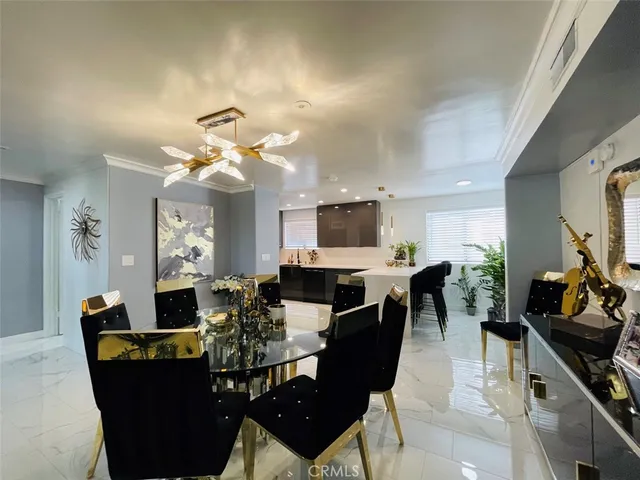 $895,000 | 5305 White Oak Avenue, Unit F, Encino, CA 91316