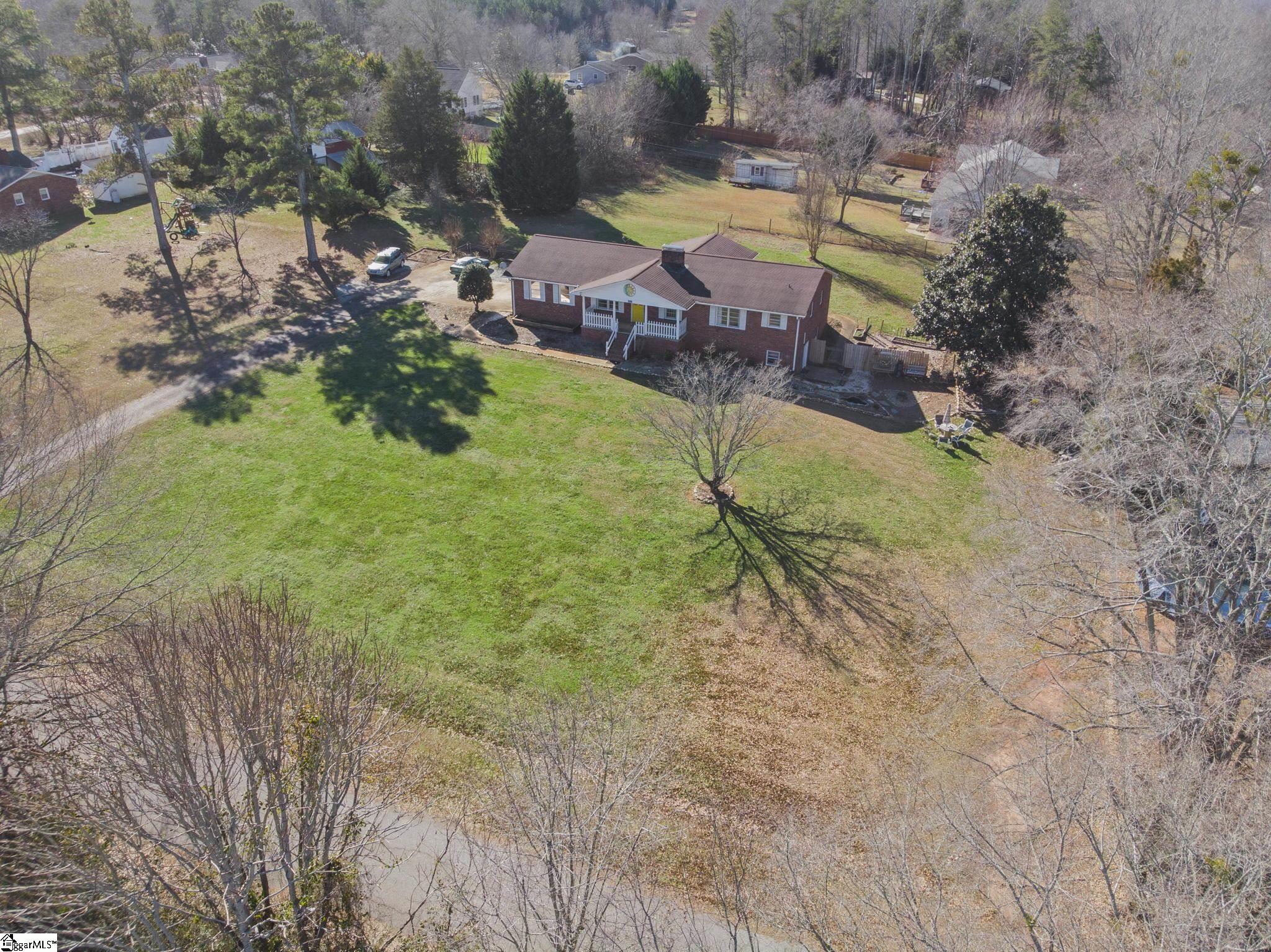 175 State Rd S-42-1753 Campobello, SC 29322 - Photo 27 of 28 Gallery Image 27