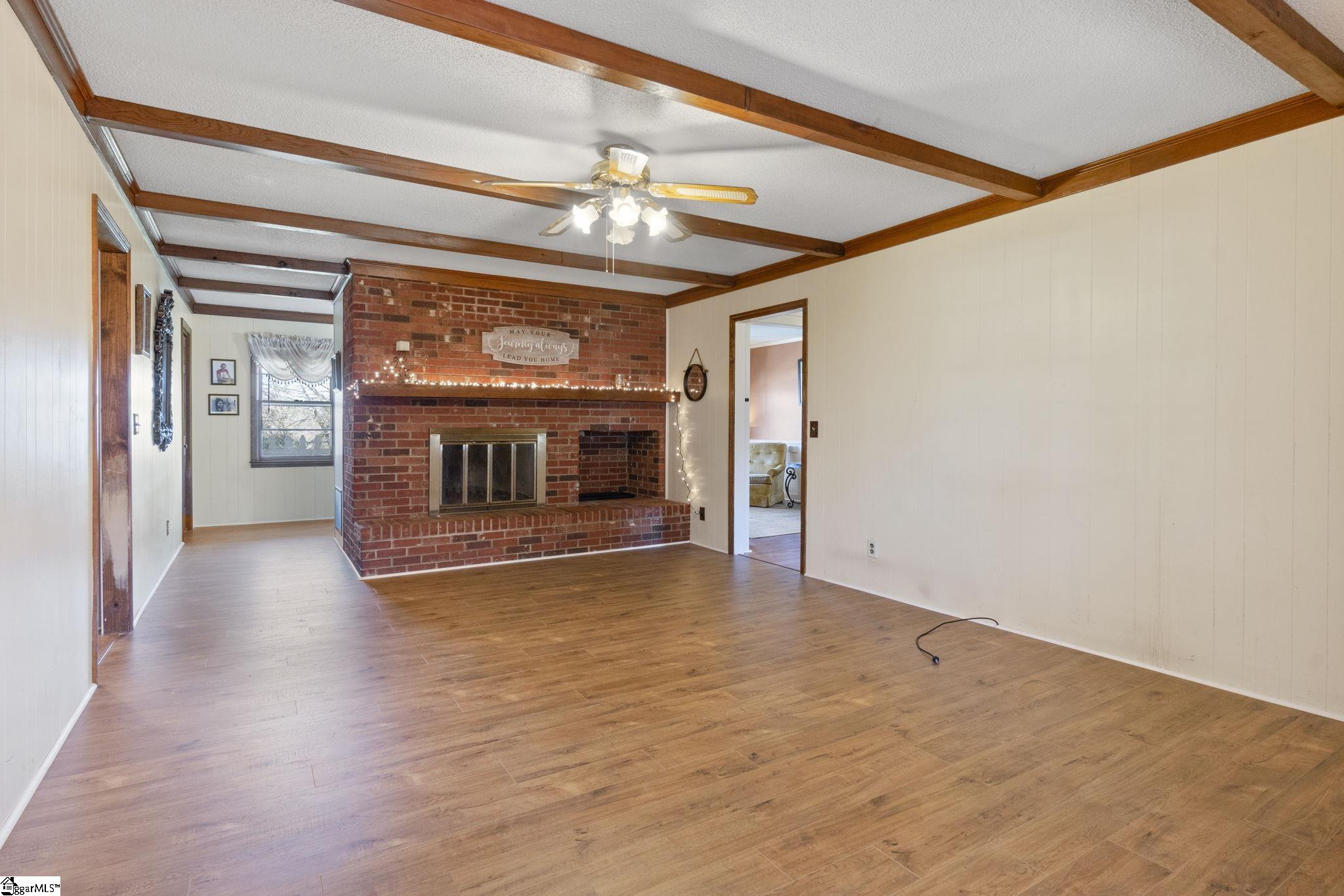 175 State Rd S-42-1753 Campobello, SC 29322 - Photo 8 of 28 Gallery Image 8