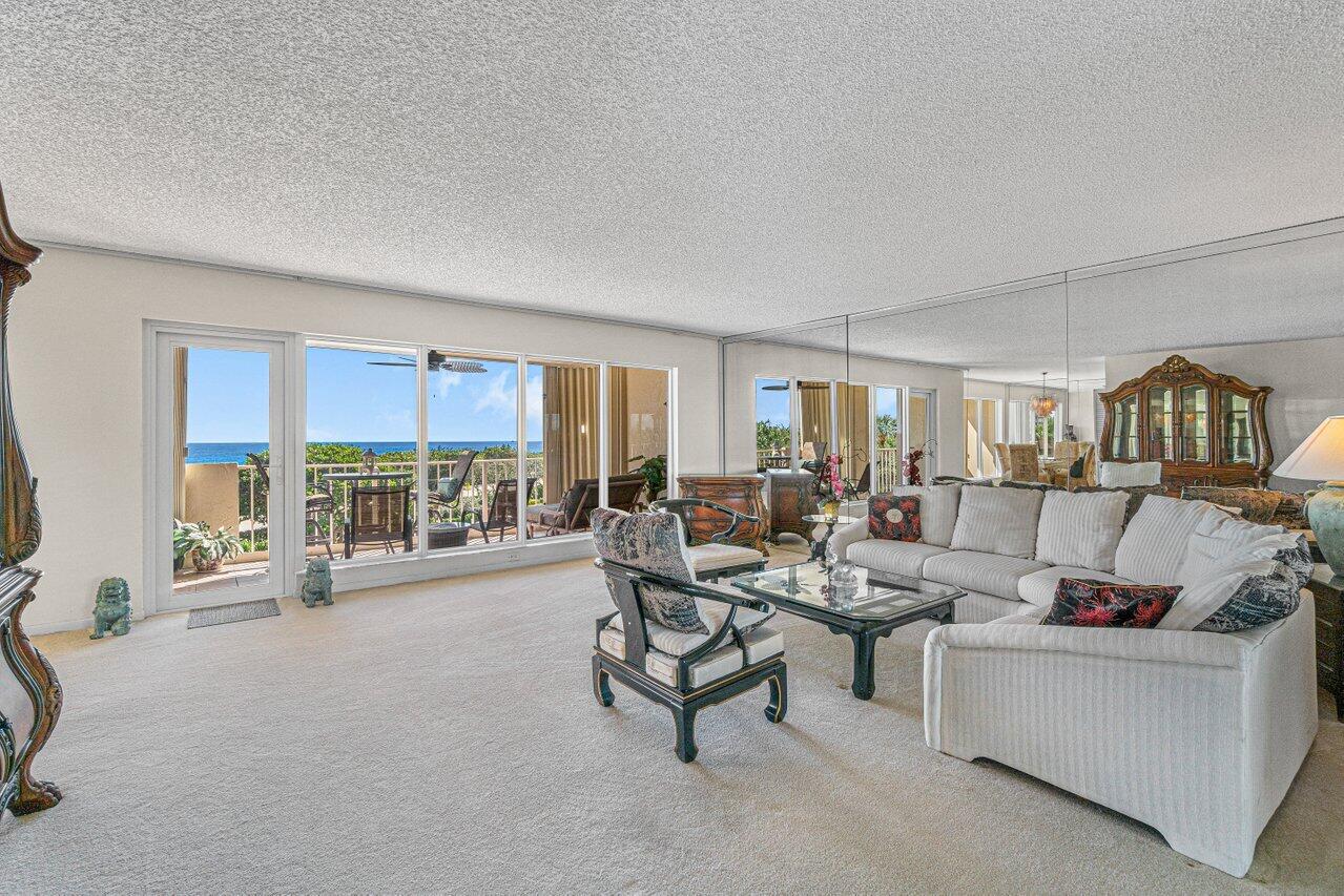 4301 North Ocean Boulevard, Unit A402 Boca Raton, FL 33431 - Photo 5 of 25 003-4301NorthOceanBoulevard-BocaRaton-FL