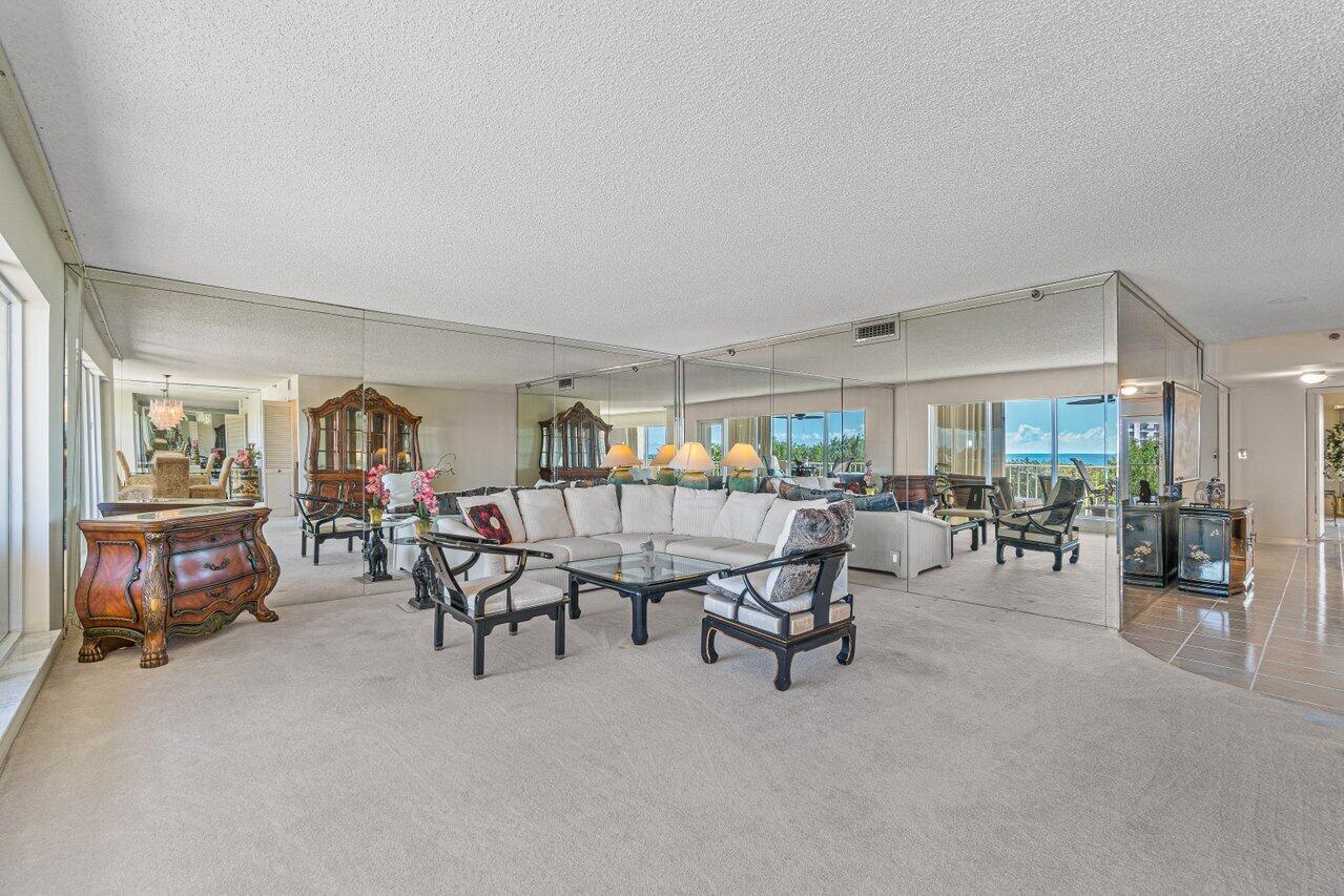 4301 North Ocean Boulevard, Unit A402 Boca Raton, FL 33431 - Photo 6 of 25 004-4301NorthOceanBoulevard-BocaRaton-FL