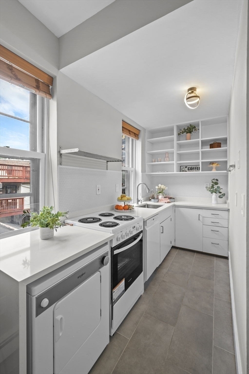 34 Beacon Street, Unit 2 Chelsea, MA 02150 - Photo 17 of 29