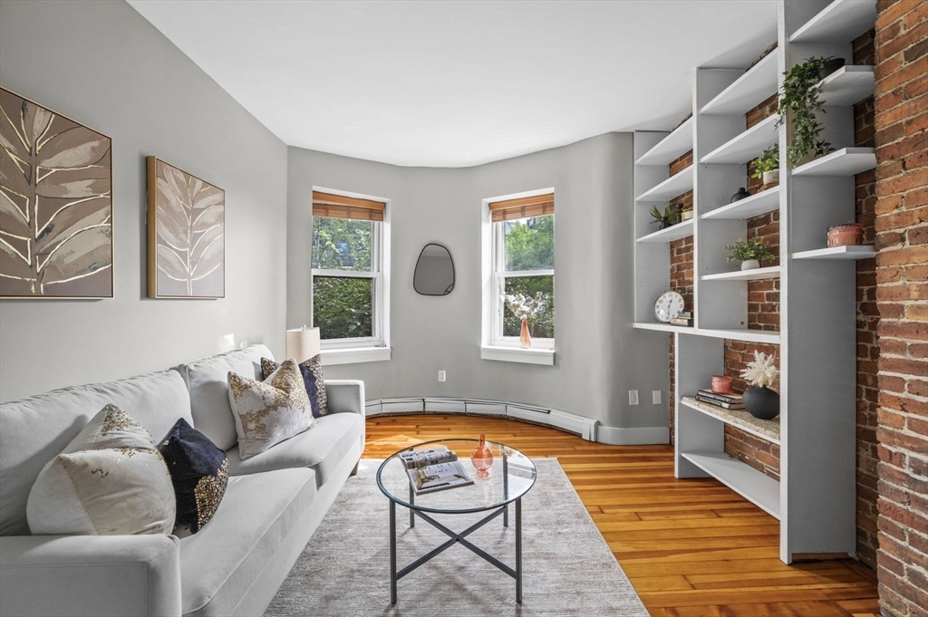 34 Beacon Street, Unit 2 Chelsea, MA 02150 - Photo 4 of 29