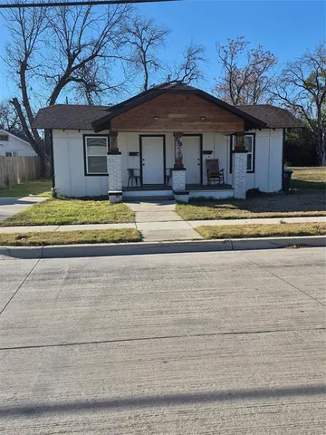 $320,000 | 825 Holden Street, Fort Worth, TX 76111