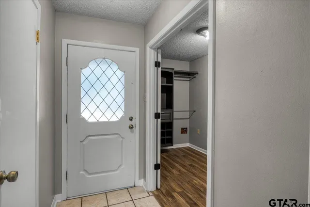 a view of walk in closet