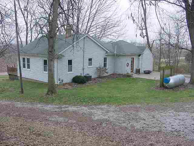 17105 North Staab Road Chillicothe, IL 61523 - Photo 2 of 9 Gallery Image 2