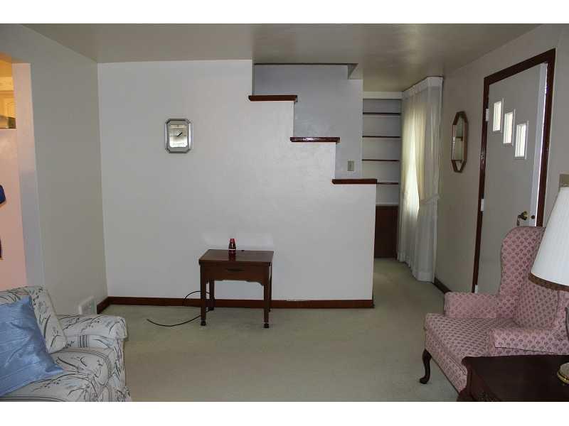 719 Irwin Run Road West Mifflin, PA 15122 - Photo 4 of 17 Living Room.