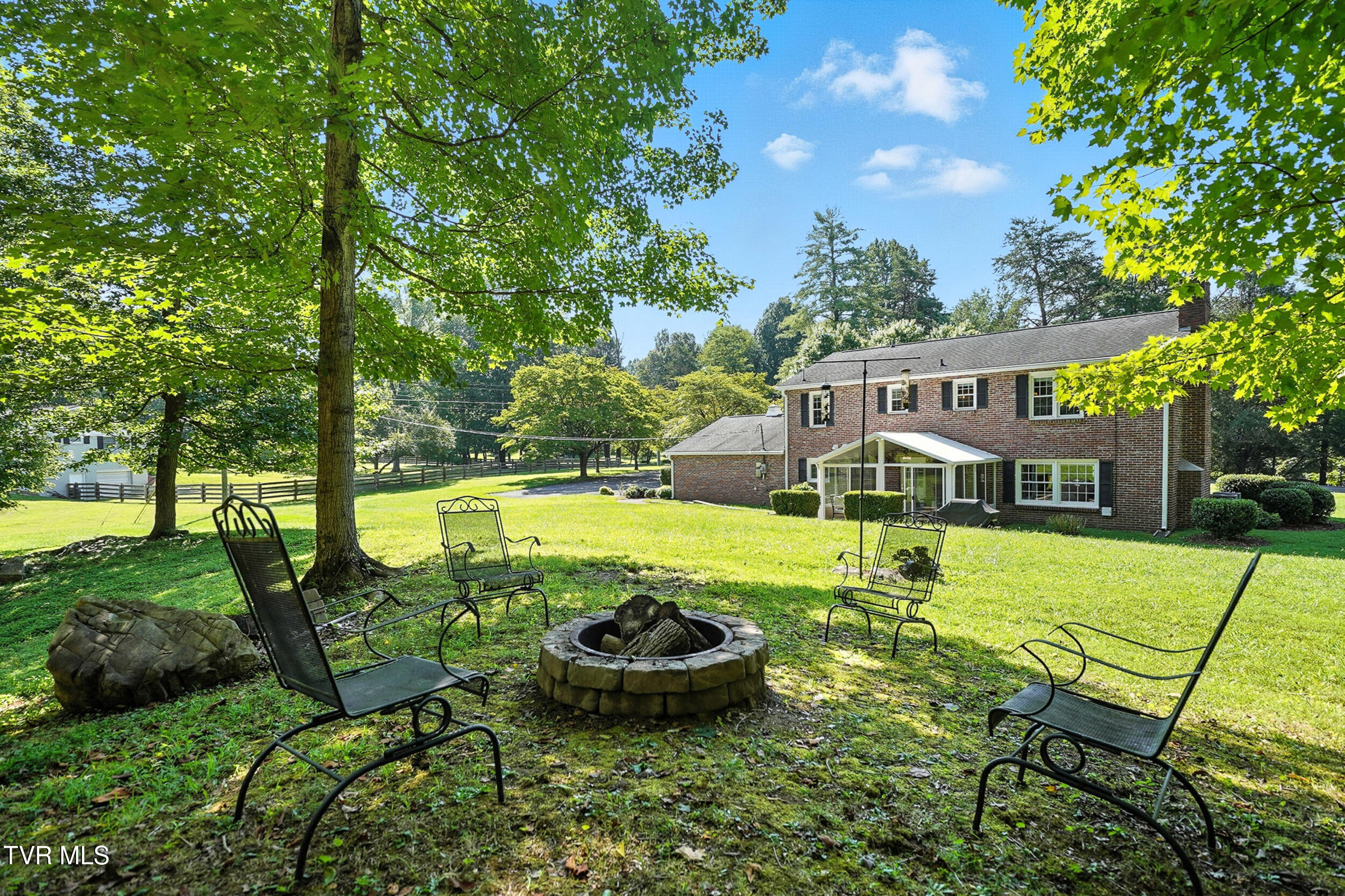 120 Lick Branch Road Bristol, TN 37620 - Photo 33 of 45 firepit area