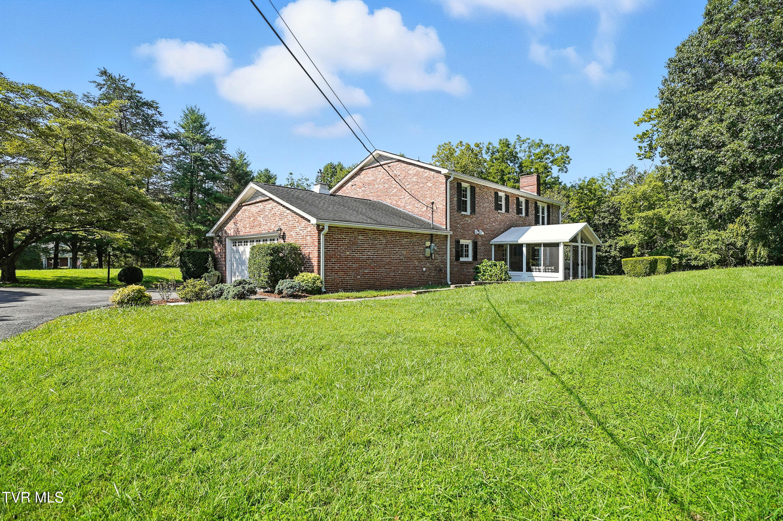 120 Lick Branch Road Bristol, TN 37620 - Photo 41 of 45 room to play