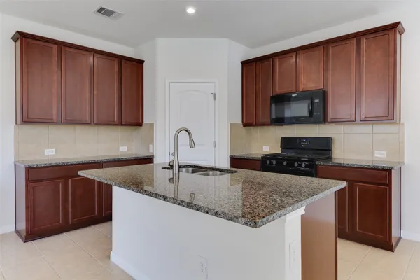 $2,000 | 2912 Cotton Gin Drive, Round Rock, TX 78664