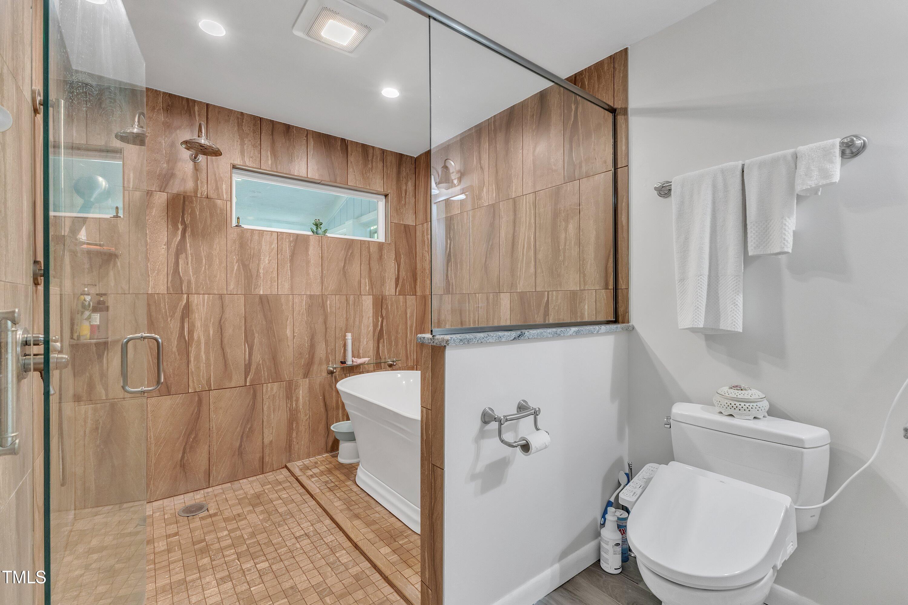 11209 Sedgefield Drive Raleigh, NC 27613 - Photo 38 of 78 38-11209 Sedgefield Dr-56