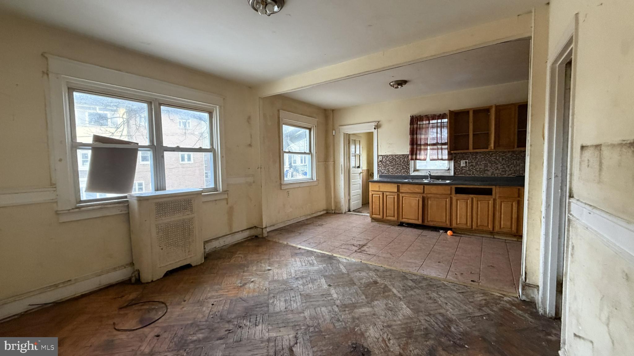 5651 North 16th Street Philadelphia, PA 19141 - Photo 12 of 28