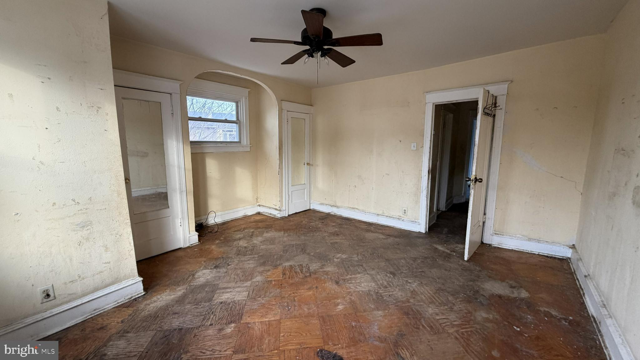 5651 North 16th Street Philadelphia, PA 19141 - Photo 16 of 28