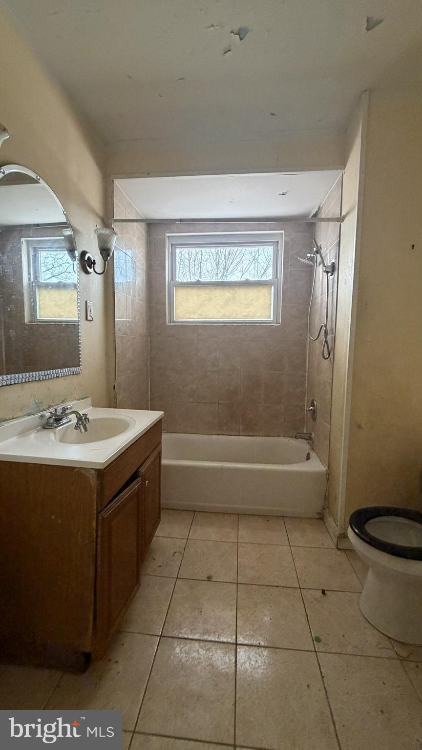 5651 North 16th Street Philadelphia, PA 19141 - Photo 17 of 28