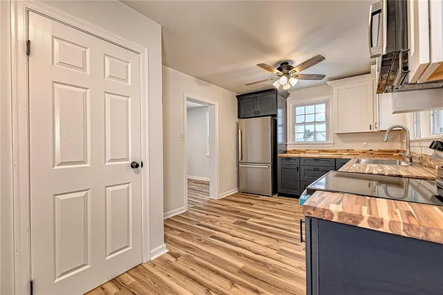 $235,000 | 24 South 6th Street, Youngwood, PA 15697