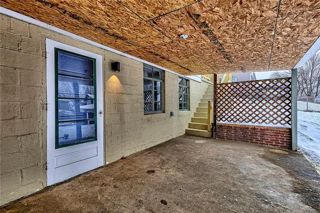 $235,000 | 24 South 6th Street, Youngwood, PA 15697