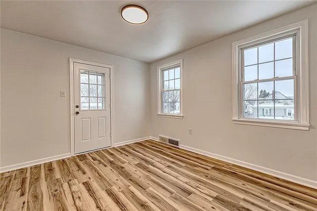 $235,000 | 24 South 6th Street, Youngwood, PA 15697