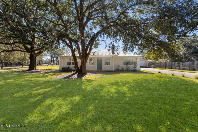 $219,900 | 20243 Cliff Allen Lane, Long Beach, MS 39560