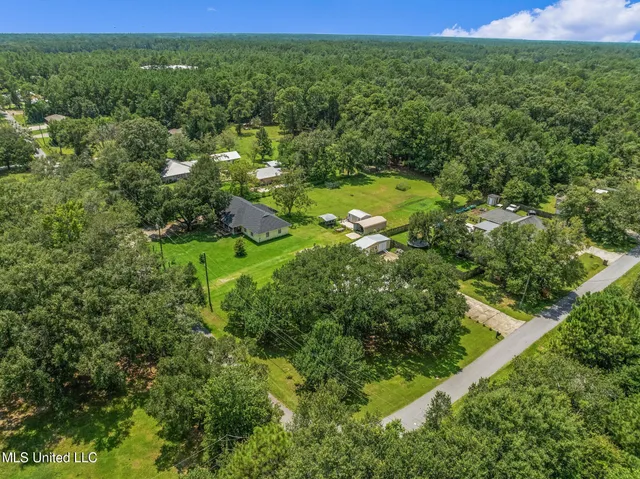 $219,900 | 20243 Cliff Allen Lane, Long Beach, MS 39560