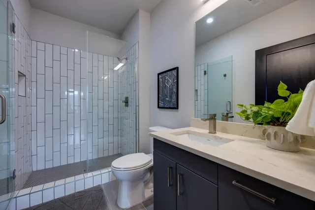 $2,495 | 303 31st Avenue North, Unit 505, Nashville, TN 37203