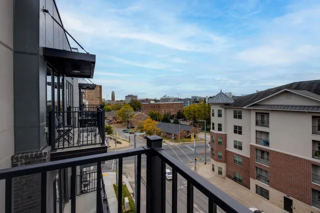 $2,495 | 303 31st Avenue North, Unit 505, Nashville, TN 37203