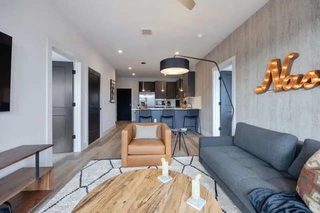 $2,495 | 303 31st Avenue North, Unit 505, Nashville, TN 37203