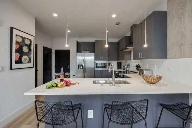 $2,495 | 303 31st Avenue North, Unit 505, Nashville, TN 37203