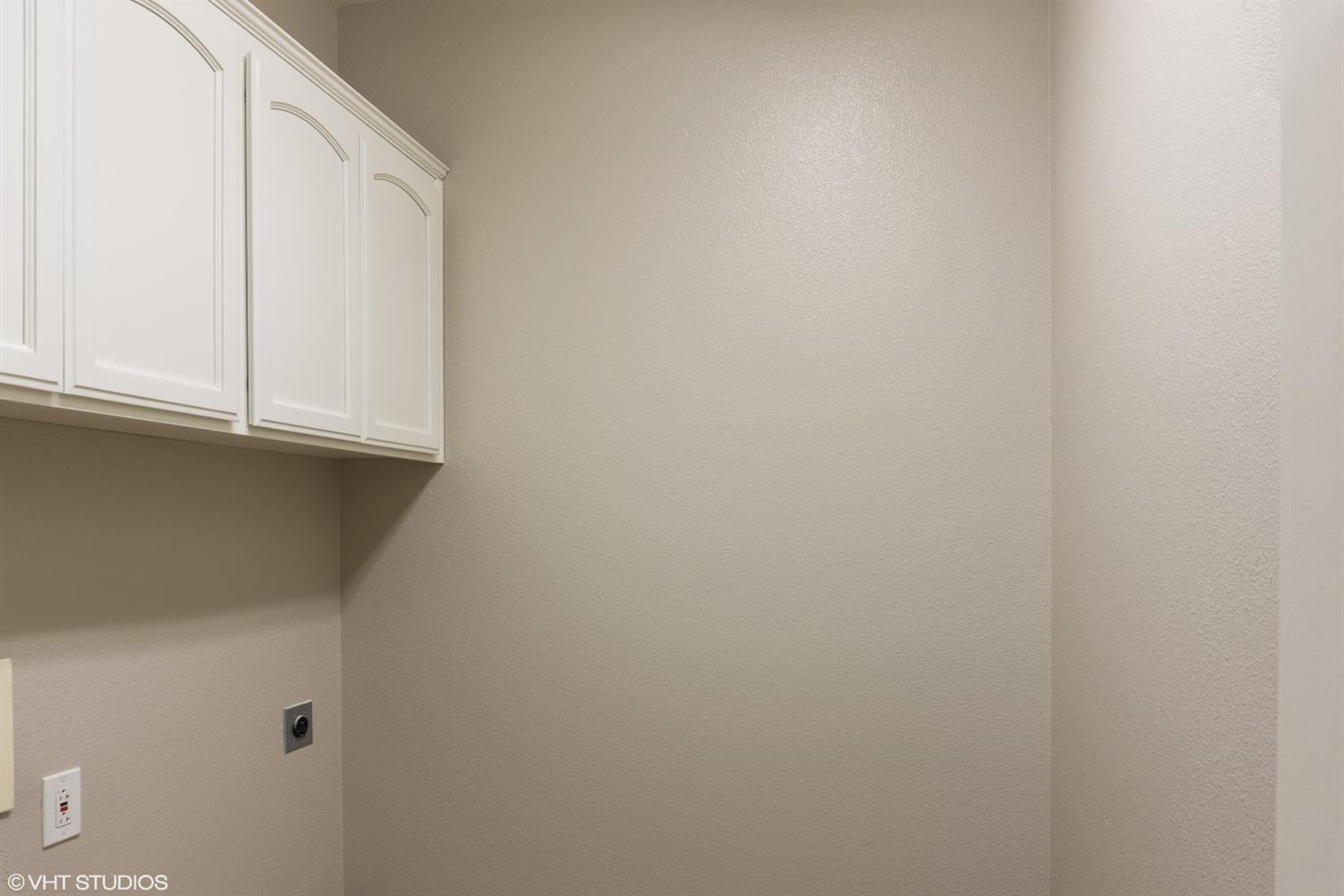 1010 Simonian Avenue Fowler, CA 93625 - Photo 20 of 25 Gallery Image 20
