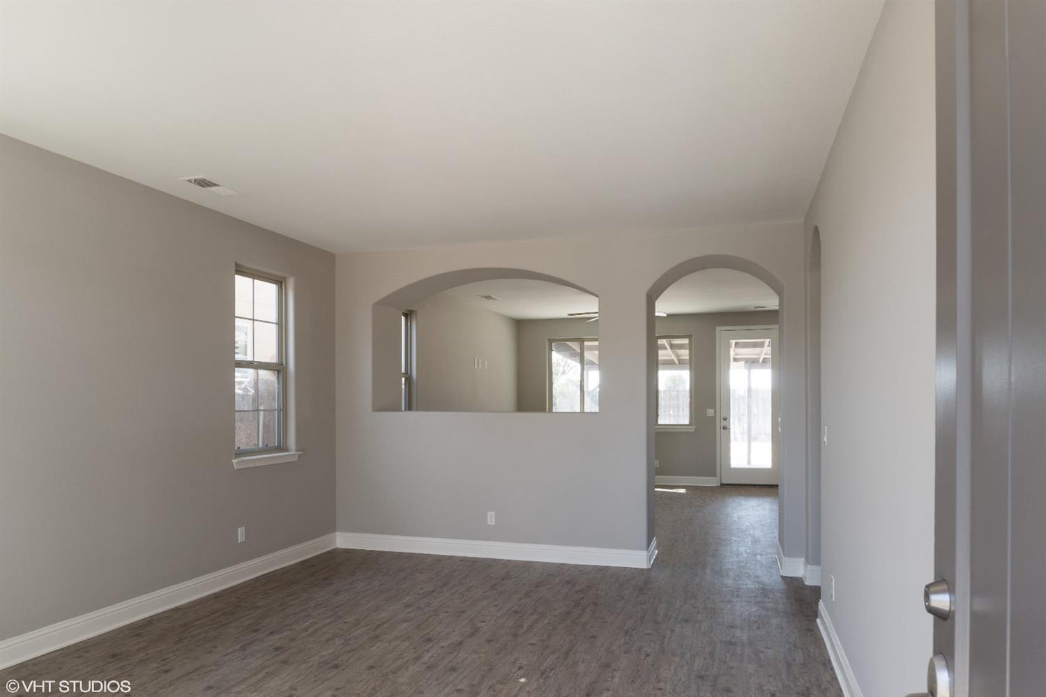 1010 Simonian Avenue Fowler, CA 93625 - Photo 3 of 25 Gallery Image 3