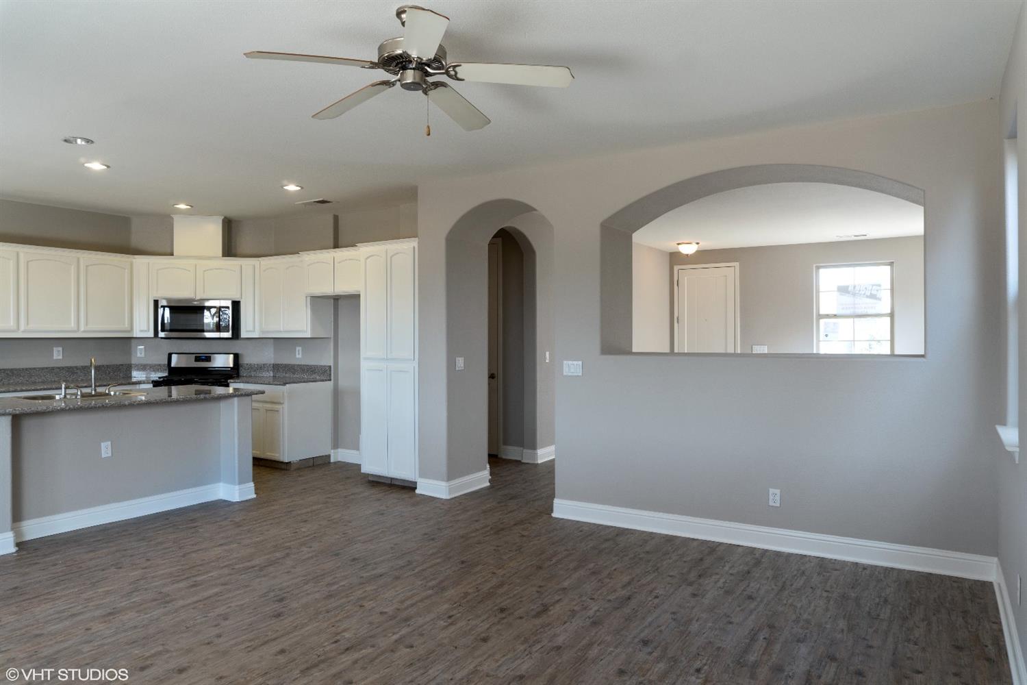 1010 Simonian Avenue Fowler, CA 93625 - Photo 6 of 25 Gallery Image 6