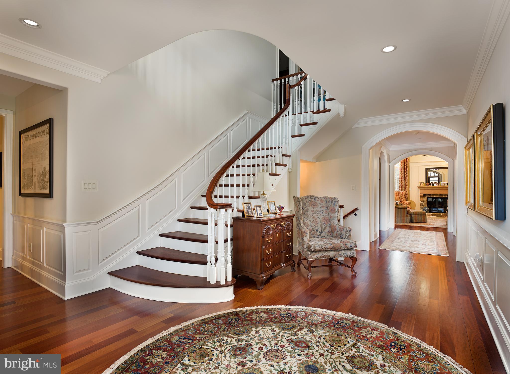 226 Valley Ridge Road Haverford, PA 19041 - Photo 4 of 40 Foyer